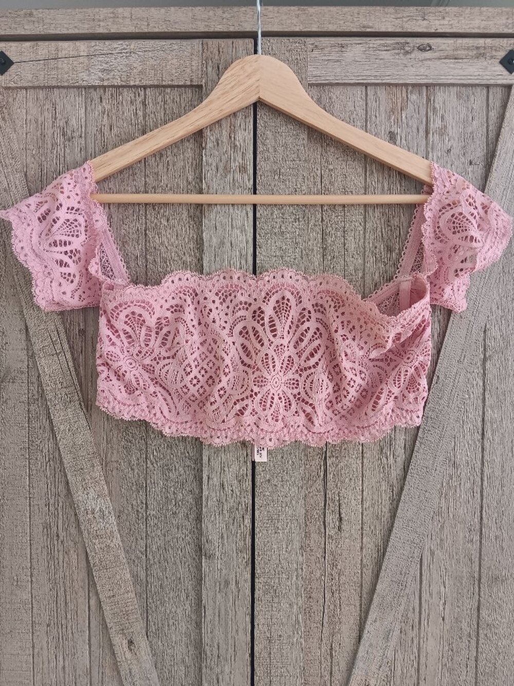 Victoria's Secret Off the Shoulder Lace Cropped Top/Bralette/Bandeau